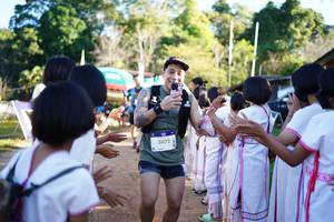 BIB: 3072
                            <button type="button" onclick="openModal(18990710)" class="btn btn-primary btn-sm float-right btn-popup" data-toggle="modal" data-target=".modal-high-quality">
                        <i class="fas fa-shopping-cart"></i> Add to Cart
                    </button>
                                            <button type="button" onclick="isThisMe(18990710, true)" class="btn btn-success btn-sm float-right btn-popup btn-isme hidden" data-toggle="tooltip" data-placement="bottom" title="นี่คือรูปของคุณใช่ไหม คลิกที่นี่เพื่อเอาเข้าอัลบั้ม">
                        <i class="fas fa-plus"></i> Add to album
                    </button>
                    <button type="button" onclick="isThisMe(18990710, false)" class="btn btn-warning btn-sm float-right btn-popup btn-isnotme hidden">
                        <i class="fas fa-ban"></i> Remove from album
                    </button>